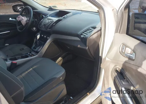 2016 Ford Escape Se z USA, uszkodzony, nr VIN 1FMCU9GX6GUB92371